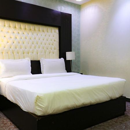 Diyafat Al Saada Serviced Apartments - Ishbillia Riyadh Bagian luar foto