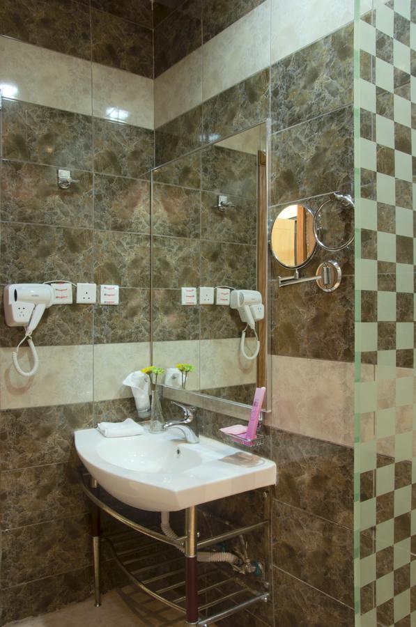 Diyafat Al Saada Serviced Apartments - Ishbillia Riyadh Bagian luar foto
